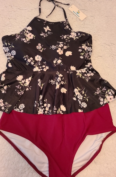 Beachsissi Tankini Set - Picture 3 of 5